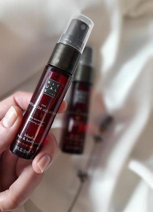 Спрей для волос и тела rituals the ritual of ayurveda Dolce & body mist
нотки аромата: аргановое масло, шикай.