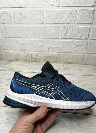 Крутые беговые кроссовки Valentine asics gel gt 1000