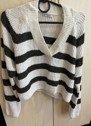 Светер женский