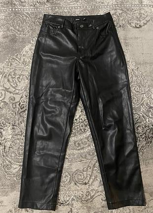 Шкіряні штани
