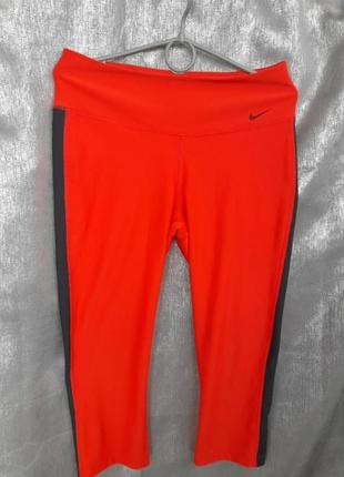 Женские спортивные лосины nike