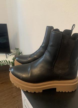 Ботинки