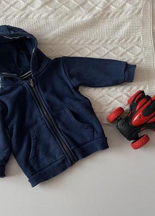 Кофта с капюшоном