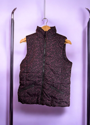Женская жилетка