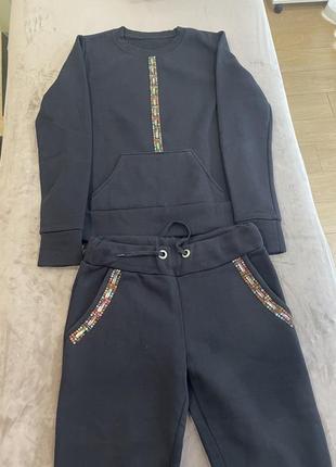 Спортивний костюм