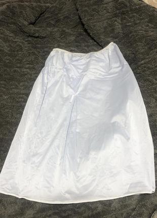 Подъюбник
