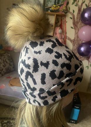 Шапка для девушки