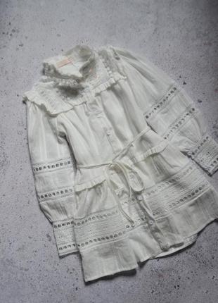 Мереживна сукня з підкладкою