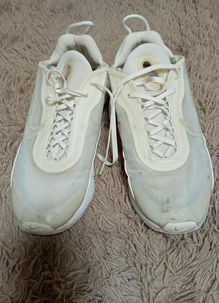 Nike кроссовки