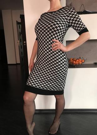 Сукня hugo  boss трикотажна-м/46