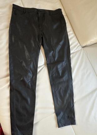 Брюки эко кожа kiabi 46(50-52)