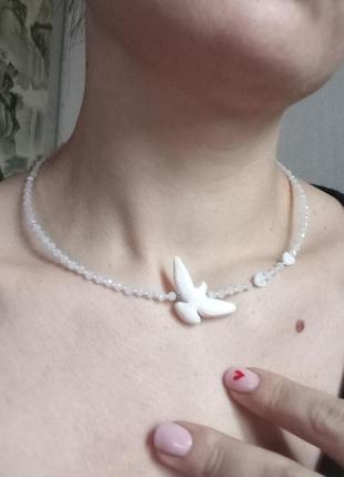 Колье чокер горлица голубя сердечками.