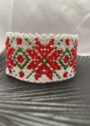 Браслет из бисера