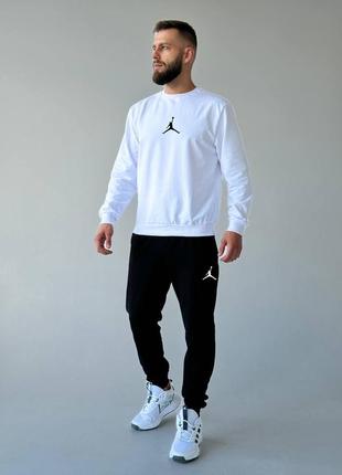 Мужской спортивный костюм саитшот и брюки jordan