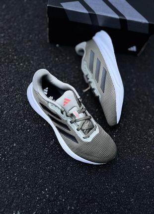 Беговые кроссовки adidas response. оригинал.