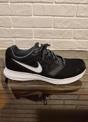 Мужские кроссовки nike 44 размер4 фото