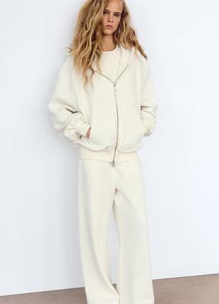 Костюм на флисе оверсайз zara