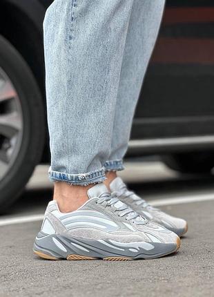 Мужские кроссовки высокого качества плотная приятная ткань удобны в носке стильно смотрятся