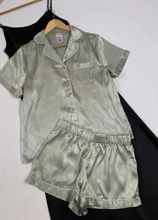 Сатинова фісташкова піжама