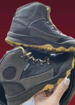 Фірмові дитячі черевики