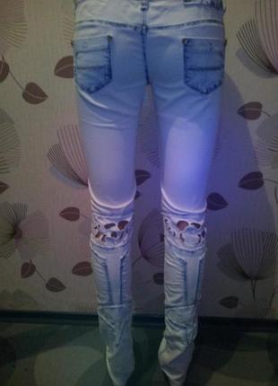 Джинсы лето
