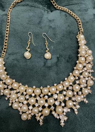 Колье и серьги