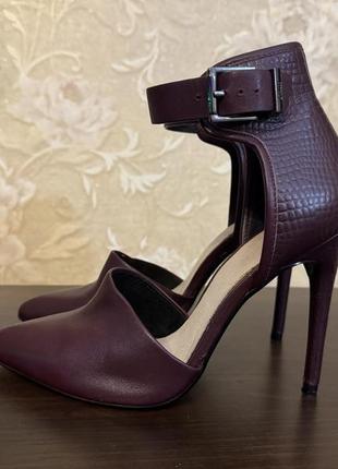 Шкіряні жіночі туфлі «faith»