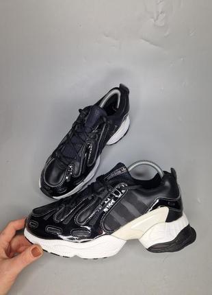 Класні кроссовки adidas eqt gazelle