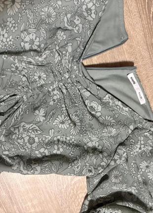 Платье цветочный принт