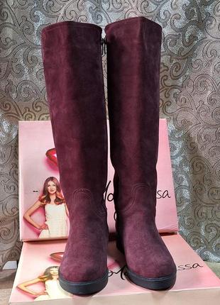 Зимние замшевые сапоги 
liv company