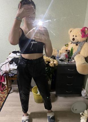 Шкіряні лосини на резинці, як m.o.m., майже нові