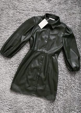 Кожаное платье pull & bear