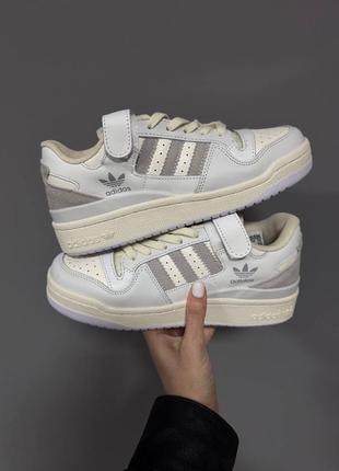 Кроссовки adidas forum “light beige