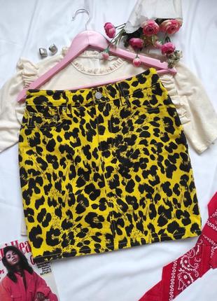 Желтая джинсовая мини юбка у леопардовый принт короткая юбка