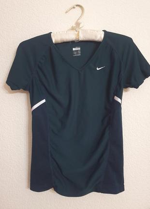Спортивна футболка nike