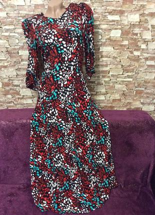 Плаття жіноче рукав короткий приталене р.44-46 святкова сукня