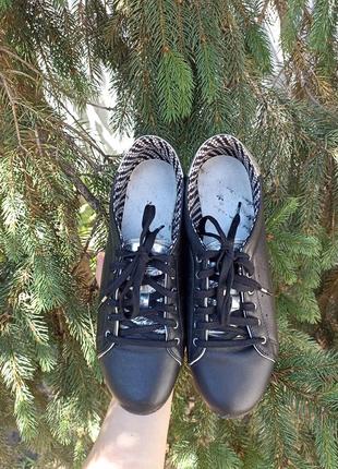 Кросівки adidas
