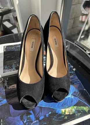 Туфли замшевые guess оригинал! 39