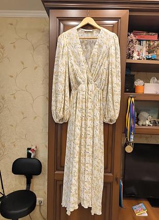 Платье женское