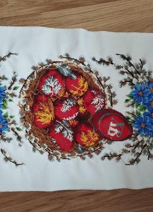 Полотенце на корзину на большой день