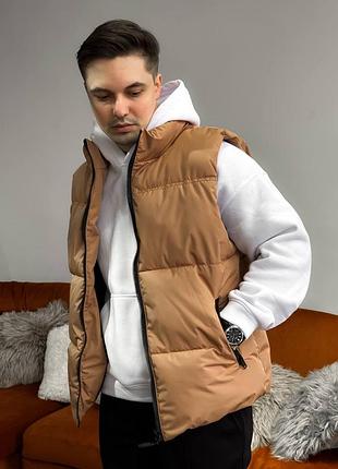 Чоловіча утеплена жилетка бежева3 фото