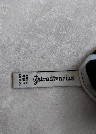 Стильная блуза в цветочный принт stradivarius9 фото