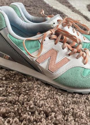 Кроссовки new balance