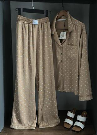 Костюм люкс класу знижка