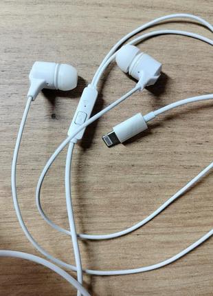 Навушники для iphone