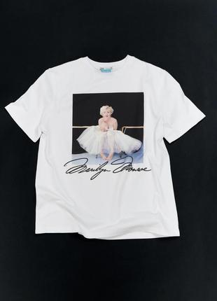 Футболка мерлін монро zara