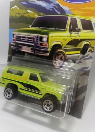 Hotwheels 2018  "ford bronco" 2
