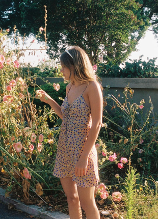 Сатинове плаття zara