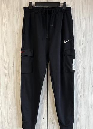 Спортивные штаны карго nike swoosh tech