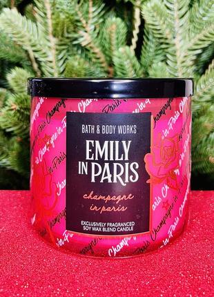 Свічка на 3 гноти champagne in paris від bath&body works
